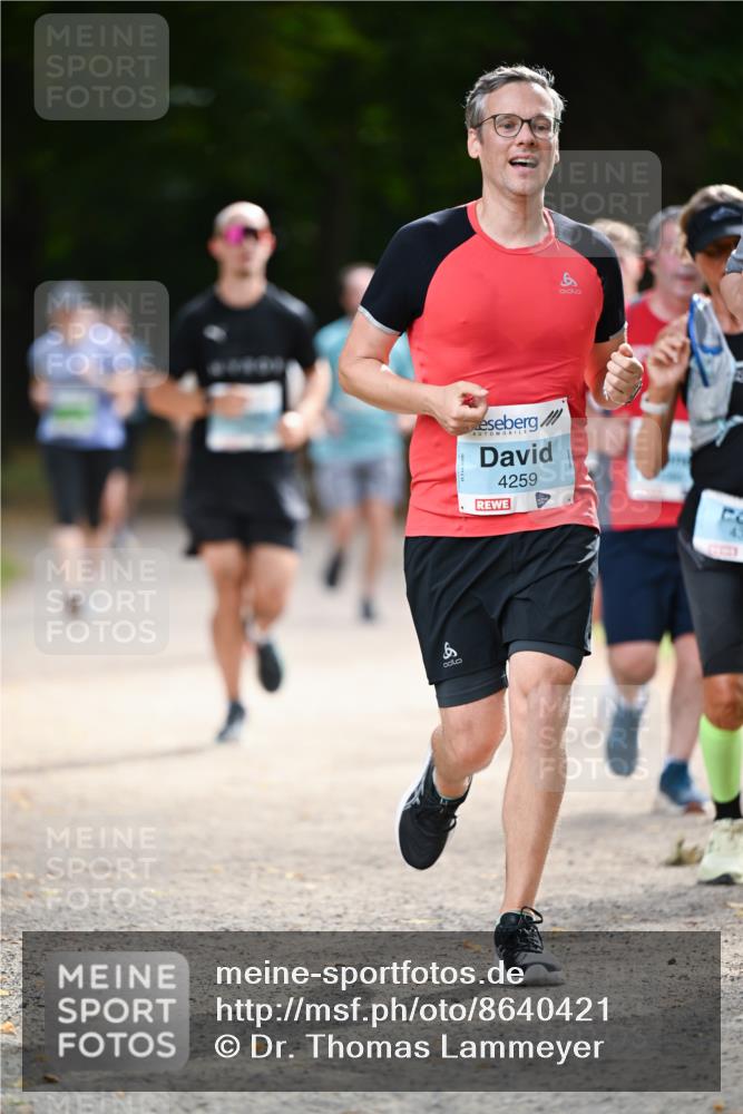 31.08.2025 - 21. Blankeneser Heldenlauf Dr. Thomas Lammeyer http://msf.ph/oto/8640421 31.08.2025 11:00:09 Laufen 4259 meine-sportfotos.de