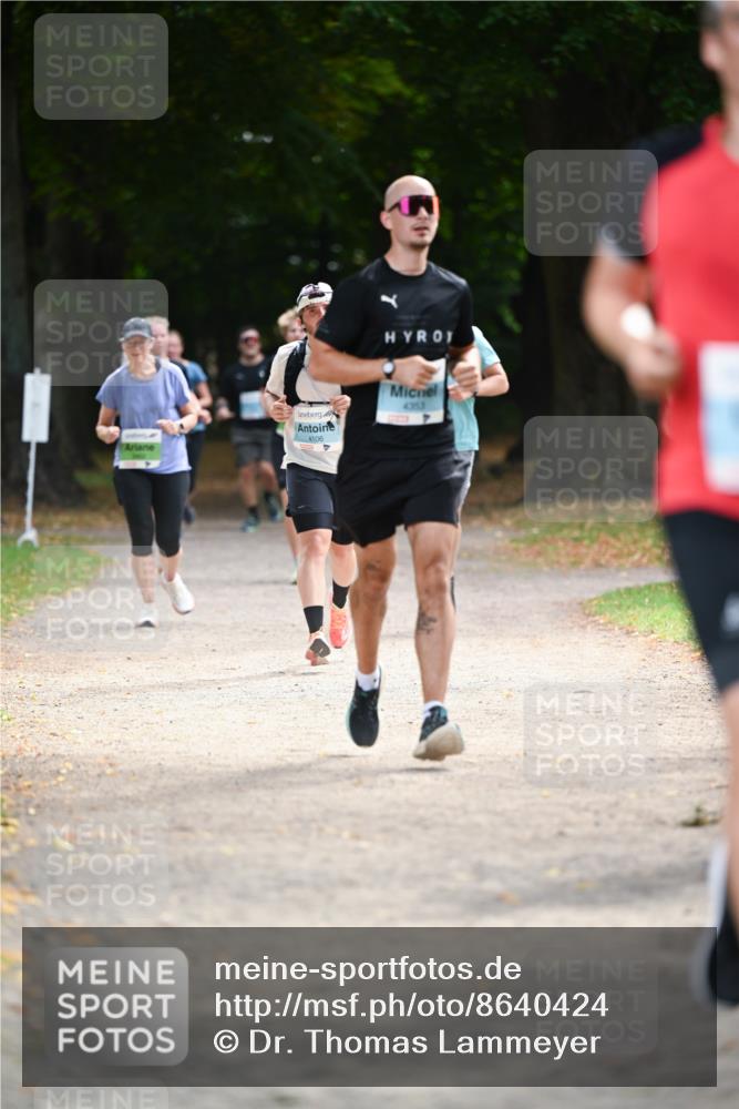 31.08.2025 - 21. Blankeneser Heldenlauf Dr. Thomas Lammeyer http://msf.ph/oto/8640424 31.08.2025 11:00:10 Laufen 4106, 4353 meine-sportfotos.de