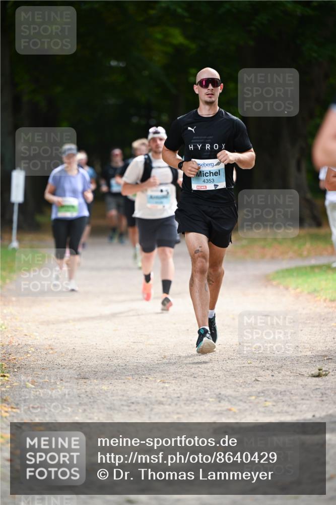 31.08.2025 - 21. Blankeneser Heldenlauf Dr. Thomas Lammeyer http://msf.ph/oto/8640429 31.08.2025 11:00:10 Laufen 4353, 4 meine-sportfotos.de