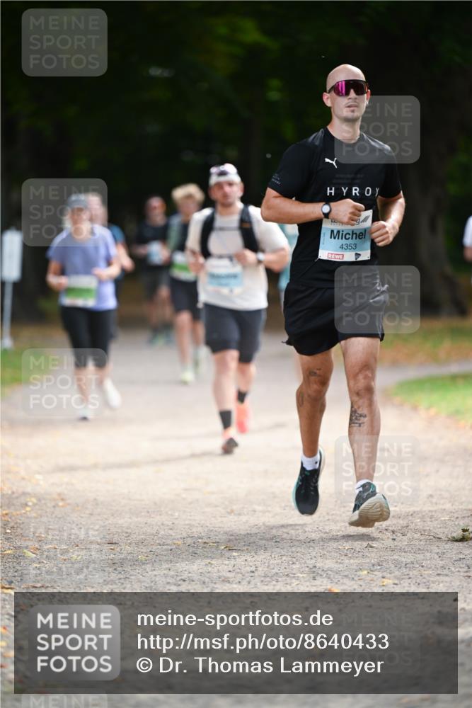31.08.2025 - 21. Blankeneser Heldenlauf Dr. Thomas Lammeyer http://msf.ph/oto/8640433 31.08.2025 11:00:10 Laufen 4353 meine-sportfotos.de