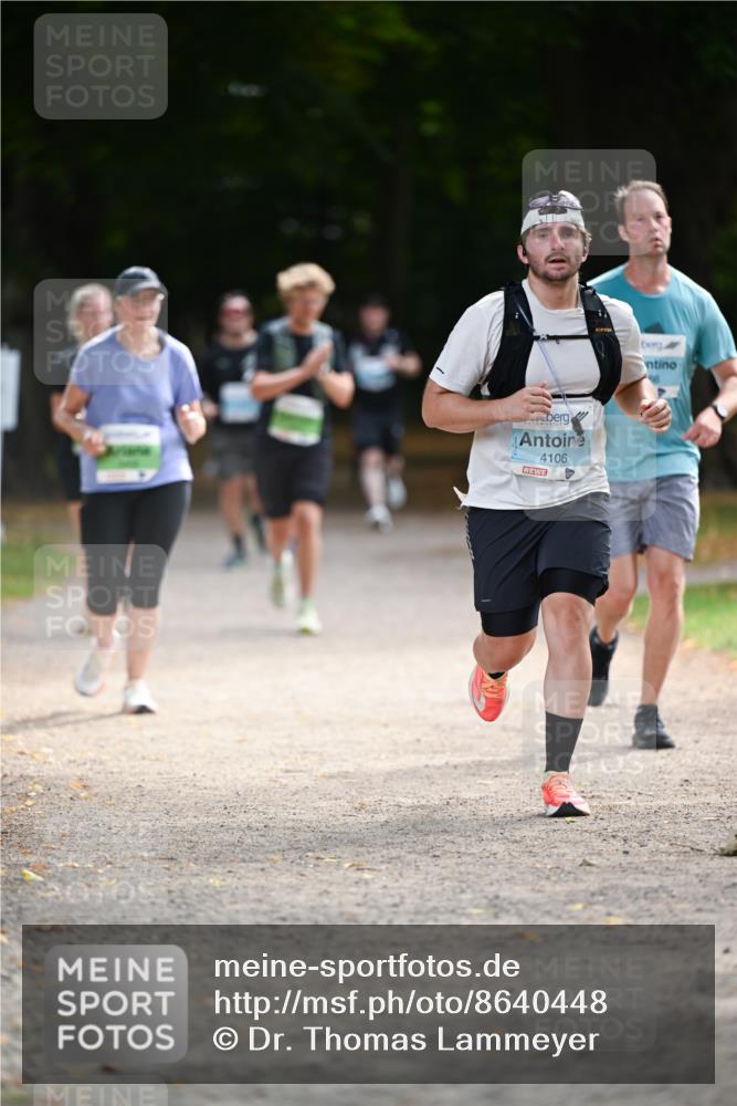 31.08.2025 - 21. Blankeneser Heldenlauf Dr. Thomas Lammeyer http://msf.ph/oto/8640448 31.08.2025 11:00:12 Laufen 4106 meine-sportfotos.de