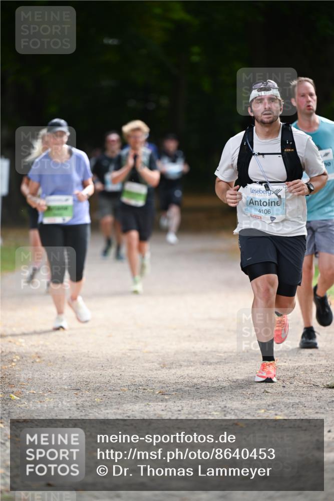 31.08.2025 - 21. Blankeneser Heldenlauf Dr. Thomas Lammeyer http://msf.ph/oto/8640453 31.08.2025 11:00:13 Laufen 4106 meine-sportfotos.de