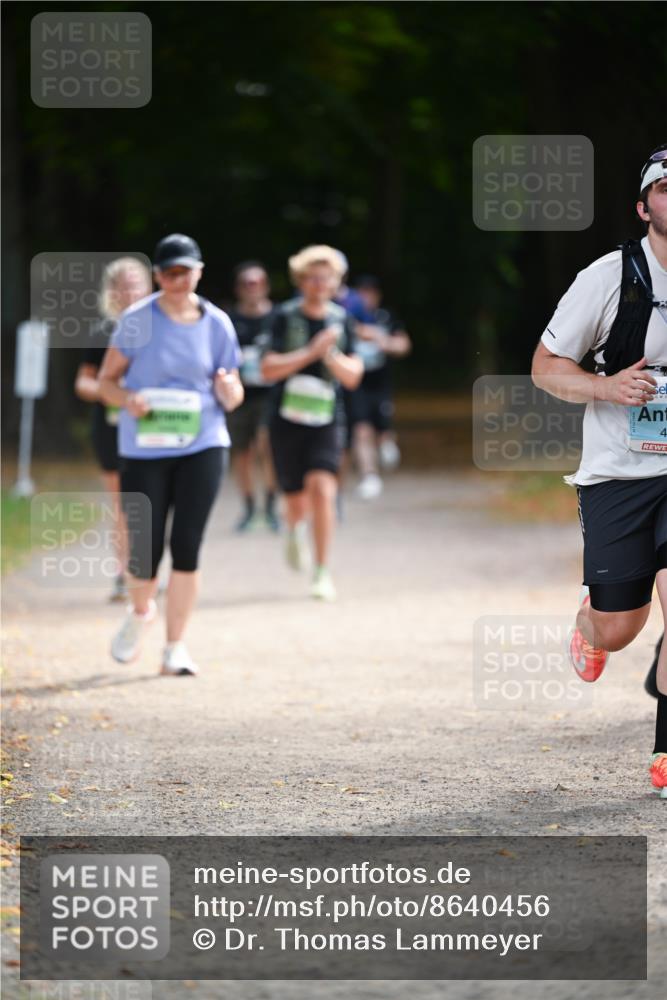 31.08.2025 - 21. Blankeneser Heldenlauf Dr. Thomas Lammeyer http://msf.ph/oto/8640456 31.08.2025 11:00:13 Laufen 4 meine-sportfotos.de