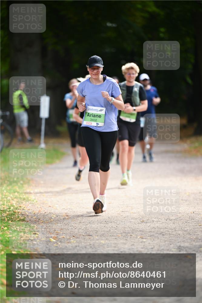 31.08.2025 - 21. Blankeneser Heldenlauf Dr. Thomas Lammeyer http://msf.ph/oto/8640461 31.08.2025 11:00:14 Laufen 3402 meine-sportfotos.de