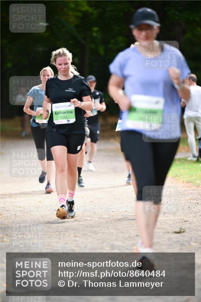 31.08.2025 - 21. Blankeneser Heldenlauf Dr. Thomas Lammeyer http://msf.ph/oto/8640484 31.08.2025 11:00:17 Laufen 3597 meine-sportfotos.de