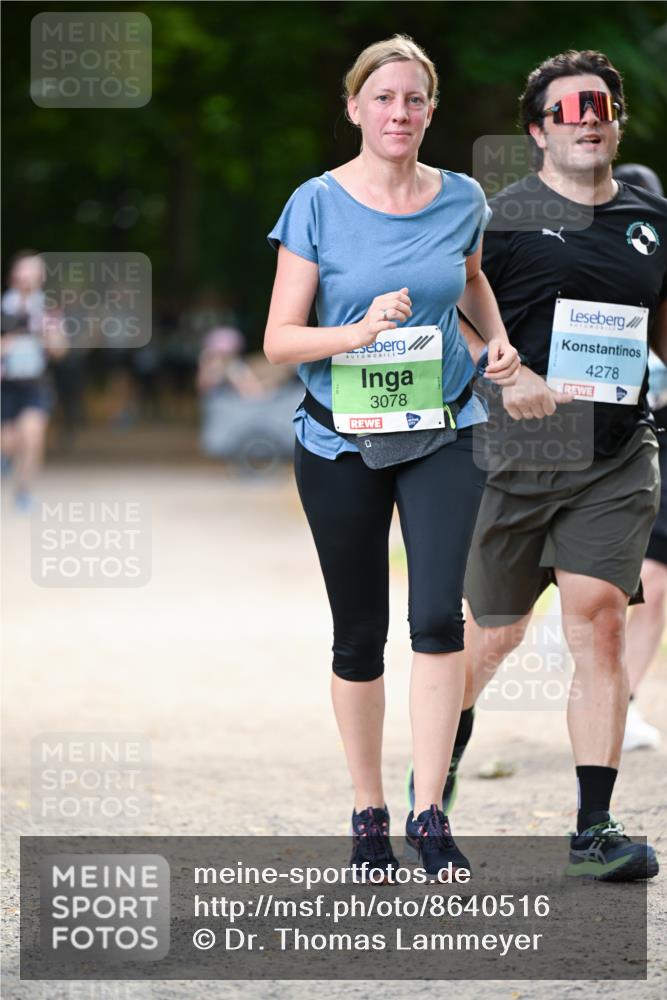 31.08.2025 - 21. Blankeneser Heldenlauf Dr. Thomas Lammeyer http://msf.ph/oto/8640516 31.08.2025 11:00:22 Laufen 3078, 4278 meine-sportfotos.de