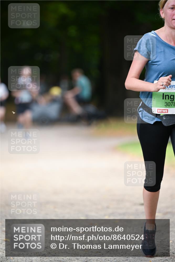 31.08.2025 - 21. Blankeneser Heldenlauf Dr. Thomas Lammeyer http://msf.ph/oto/8640524 31.08.2025 11:00:23 Laufen 3078 meine-sportfotos.de