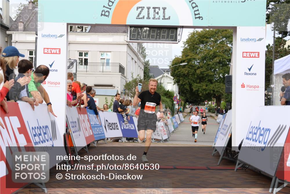 31.08.2025 - 21. Blankeneser Heldenlauf Strokosch-Dieckow http://msf.ph/oto/8640530 31.08.2025 09:40:55 Ziel 1056, 1151 meine-sportfotos.de