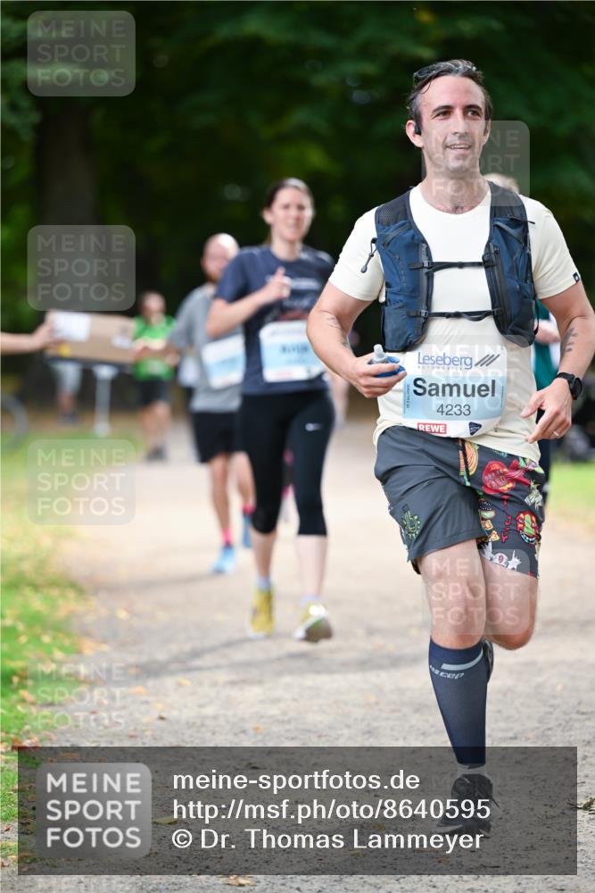 31.08.2025 - 21. Blankeneser Heldenlauf Dr. Thomas Lammeyer http://msf.ph/oto/8640595 31.08.2025 11:00:41 Laufen 4233 meine-sportfotos.de