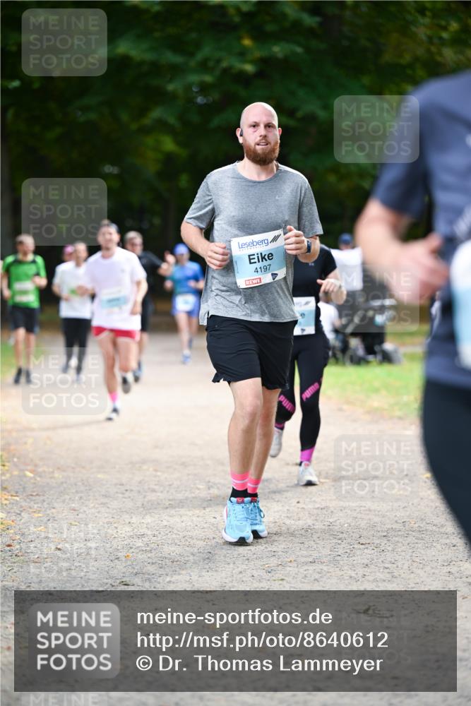 31.08.2025 - 21. Blankeneser Heldenlauf Dr. Thomas Lammeyer http://msf.ph/oto/8640612 31.08.2025 11:00:44 Laufen 4197 meine-sportfotos.de
