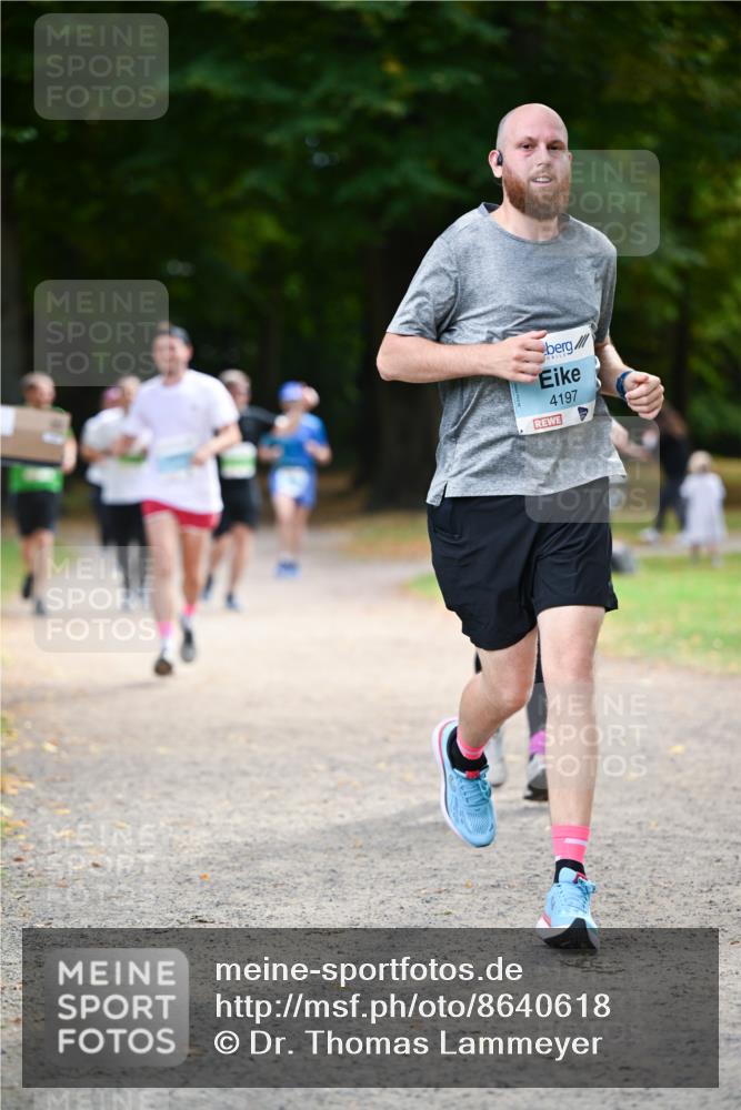31.08.2025 - 21. Blankeneser Heldenlauf Dr. Thomas Lammeyer http://msf.ph/oto/8640618 31.08.2025 11:00:44 Laufen 4197 meine-sportfotos.de