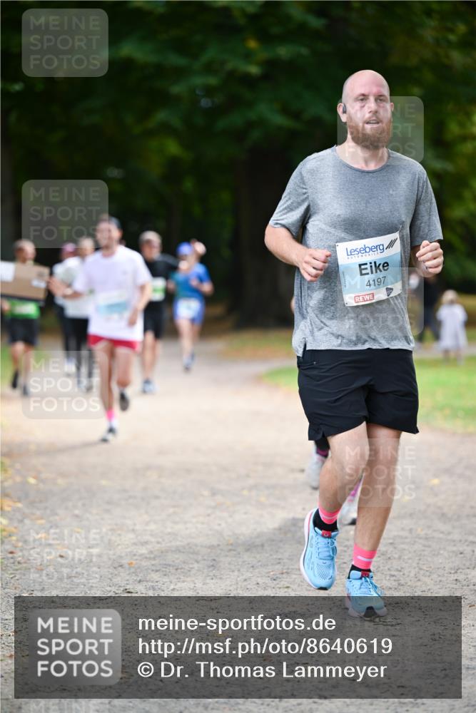 31.08.2025 - 21. Blankeneser Heldenlauf Dr. Thomas Lammeyer http://msf.ph/oto/8640619 31.08.2025 11:00:44 Laufen 4197 meine-sportfotos.de