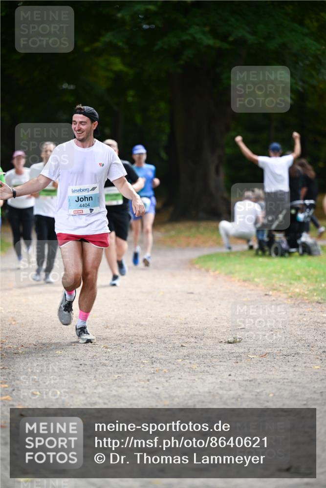 31.08.2025 - 21. Blankeneser Heldenlauf Dr. Thomas Lammeyer http://msf.ph/oto/8640621 31.08.2025 11:00:45 Laufen 4404 meine-sportfotos.de