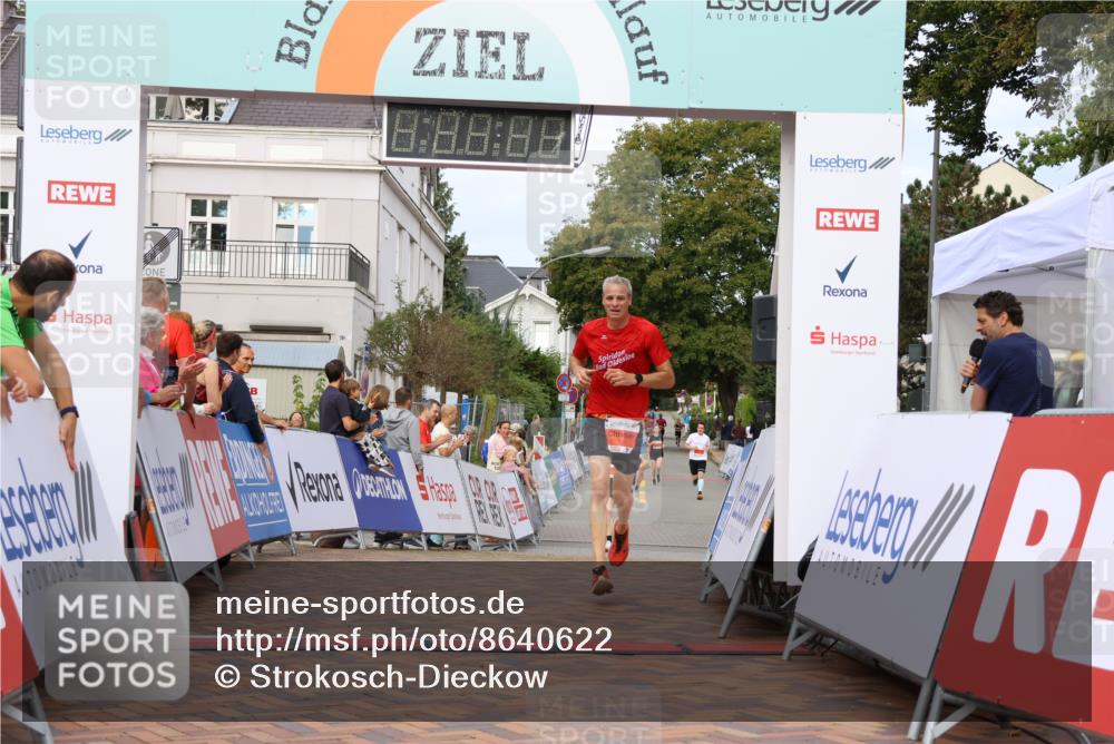 31.08.2025 - 21. Blankeneser Heldenlauf Strokosch-Dieckow http://msf.ph/oto/8640622 31.08.2025 09:40:51 Ziel 1056, 1151 meine-sportfotos.de