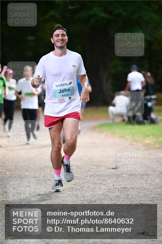 31.08.2025 - 21. Blankeneser Heldenlauf Dr. Thomas Lammeyer http://msf.ph/oto/8640632 31.08.2025 11:00:46 Laufen 4404 meine-sportfotos.de