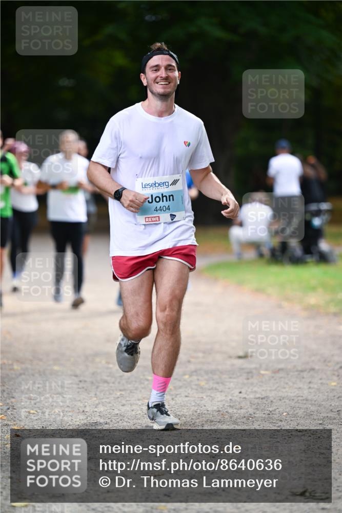 31.08.2025 - 21. Blankeneser Heldenlauf Dr. Thomas Lammeyer http://msf.ph/oto/8640636 31.08.2025 11:00:47 Laufen 4404 meine-sportfotos.de