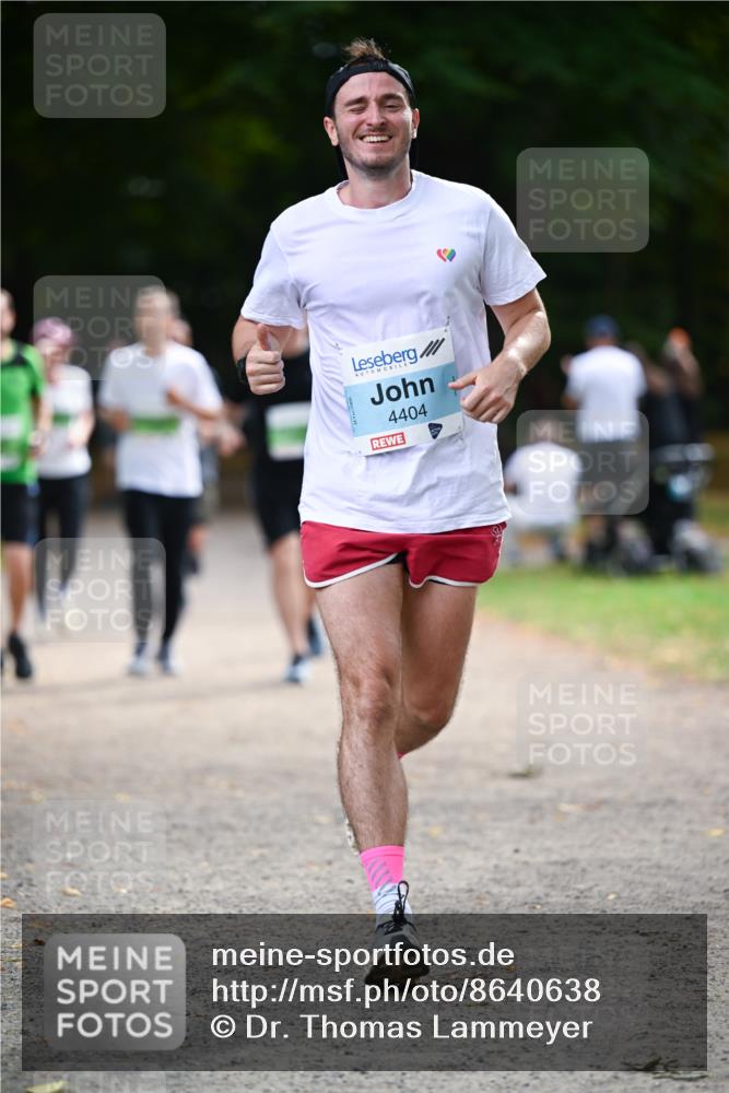 31.08.2025 - 21. Blankeneser Heldenlauf Dr. Thomas Lammeyer http://msf.ph/oto/8640638 31.08.2025 11:00:47 Laufen 4404 meine-sportfotos.de