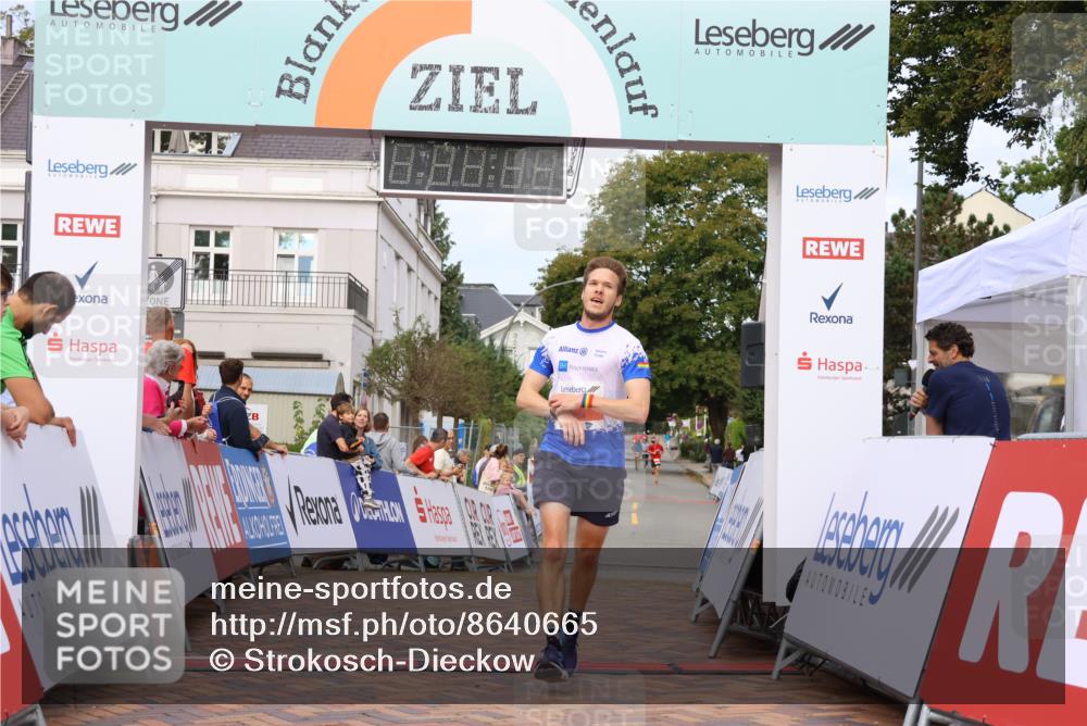 31.08.2025 - 21. Blankeneser Heldenlauf Strokosch-Dieckow http://msf.ph/oto/8640665 31.08.2025 09:40:34 Ziel 1054 meine-sportfotos.de