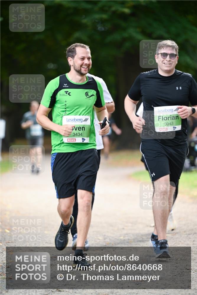 31.08.2025 - 21. Blankeneser Heldenlauf Dr. Thomas Lammeyer http://msf.ph/oto/8640668 31.08.2025 11:00:52 Laufen 3434, 3043 meine-sportfotos.de