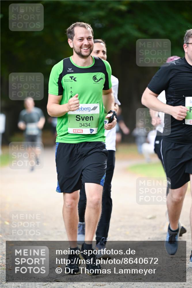 31.08.2025 - 21. Blankeneser Heldenlauf Dr. Thomas Lammeyer http://msf.ph/oto/8640672 31.08.2025 11:00:52 Laufen 3434 meine-sportfotos.de