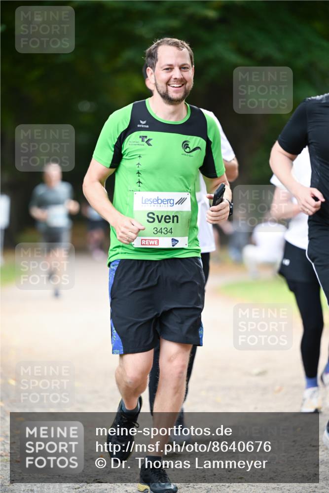 31.08.2025 - 21. Blankeneser Heldenlauf Dr. Thomas Lammeyer http://msf.ph/oto/8640676 31.08.2025 11:00:53 Laufen 3434 meine-sportfotos.de