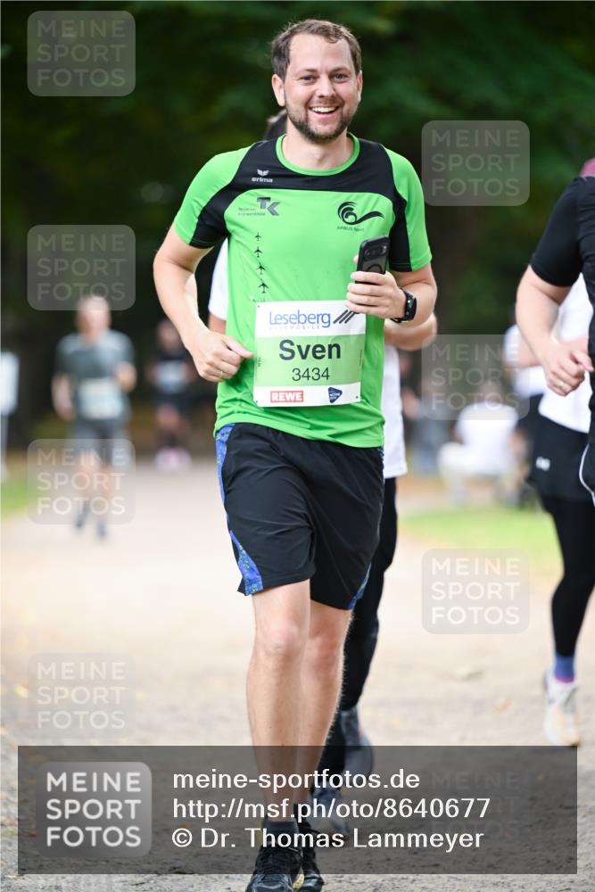 31.08.2025 - 21. Blankeneser Heldenlauf Dr. Thomas Lammeyer http://msf.ph/oto/8640677 31.08.2025 11:00:53 Laufen 3434 meine-sportfotos.de