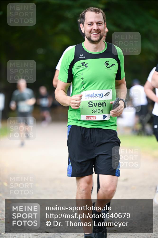 31.08.2025 - 21. Blankeneser Heldenlauf Dr. Thomas Lammeyer http://msf.ph/oto/8640679 31.08.2025 11:00:53 Laufen 3434 meine-sportfotos.de