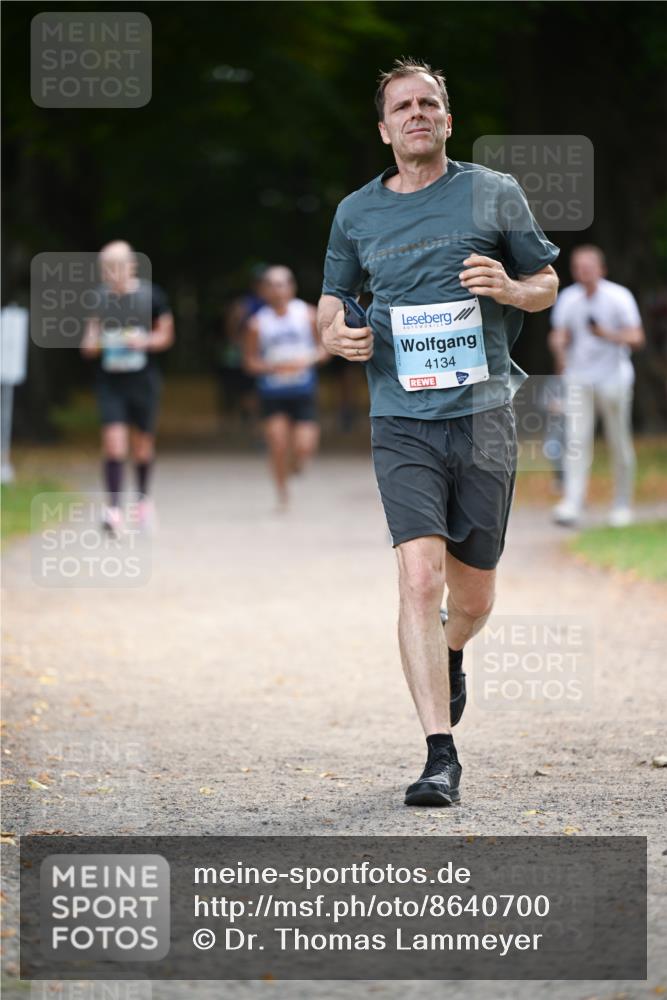 31.08.2025 - 21. Blankeneser Heldenlauf Dr. Thomas Lammeyer http://msf.ph/oto/8640700 31.08.2025 11:00:57 Laufen 4134 meine-sportfotos.de