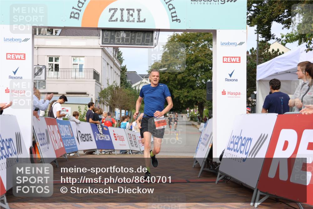 31.08.2025 - 21. Blankeneser Heldenlauf Strokosch-Dieckow http://msf.ph/oto/8640701 31.08.2025 09:44:40 Ziel 1066, 1131 meine-sportfotos.de
