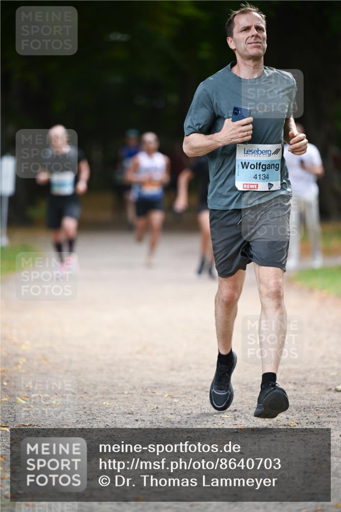 31.08.2025 - 21. Blankeneser Heldenlauf Dr. Thomas Lammeyer http://msf.ph/oto/8640703 31.08.2025 11:00:57 Laufen 4134 meine-sportfotos.de