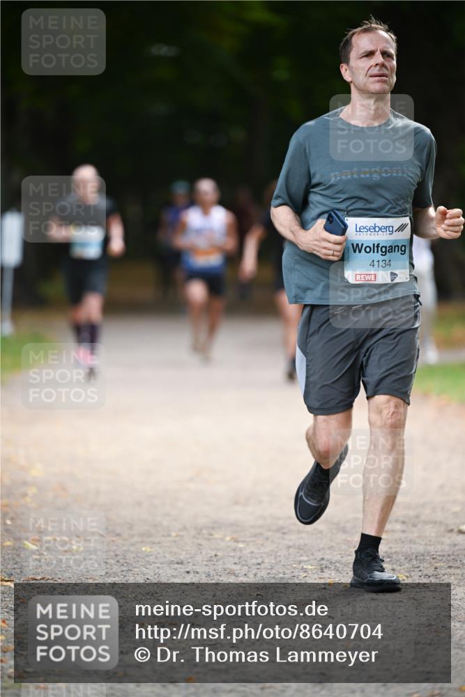 31.08.2025 - 21. Blankeneser Heldenlauf Dr. Thomas Lammeyer http://msf.ph/oto/8640704 31.08.2025 11:00:58 Laufen 4134 meine-sportfotos.de