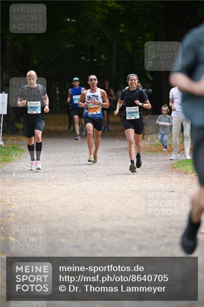 31.08.2025 - 21. Blankeneser Heldenlauf Dr. Thomas Lammeyer http://msf.ph/oto/8640705 31.08.2025 11:00:58 Laufen 4420, 5714, 4325, 4 meine-sportfotos.de
