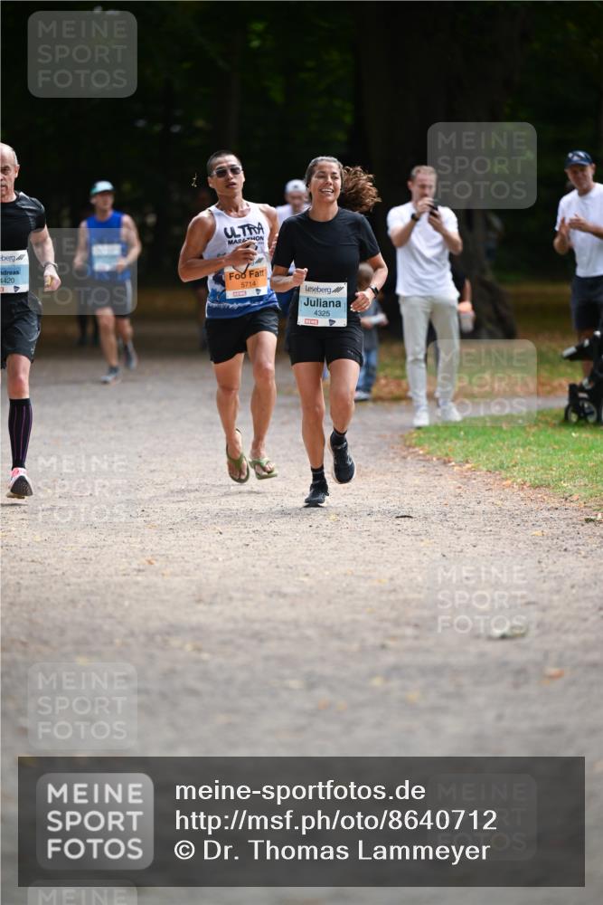 31.08.2025 - 21. Blankeneser Heldenlauf Dr. Thomas Lammeyer http://msf.ph/oto/8640712 31.08.2025 11:01:00 Laufen 4420, 4, 5714, 4325 meine-sportfotos.de