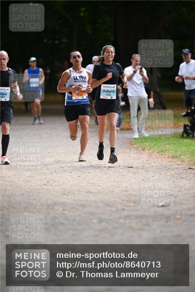 31.08.2025 - 21. Blankeneser Heldenlauf Dr. Thomas Lammeyer http://msf.ph/oto/8640713 31.08.2025 11:01:00 Laufen 4420, 5714, 4325 meine-sportfotos.de