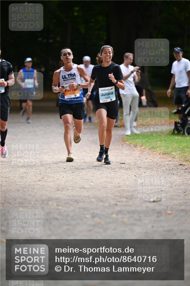31.08.2025 - 21. Blankeneser Heldenlauf Dr. Thomas Lammeyer http://msf.ph/oto/8640716 31.08.2025 11:01:00 Laufen 5714, 4325 meine-sportfotos.de
