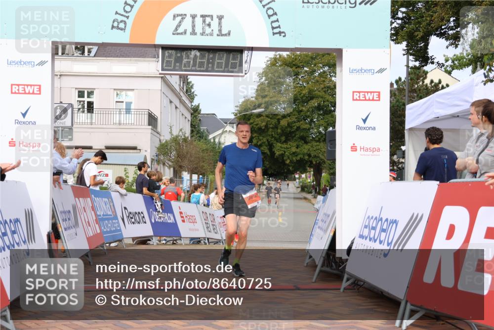 31.08.2025 - 21. Blankeneser Heldenlauf Strokosch-Dieckow http://msf.ph/oto/8640725 31.08.2025 09:44:39 Ziel 1017, 1066, 1131 meine-sportfotos.de