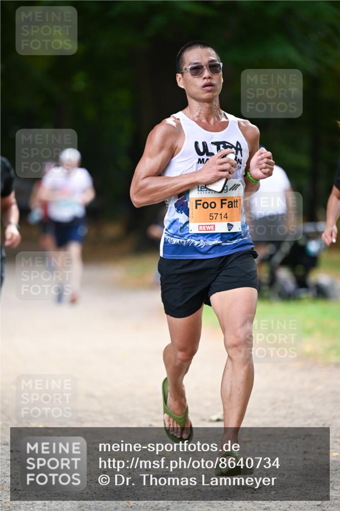 31.08.2025 - 21. Blankeneser Heldenlauf Dr. Thomas Lammeyer http://msf.ph/oto/8640734 31.08.2025 11:01:03 Laufen 5714 meine-sportfotos.de