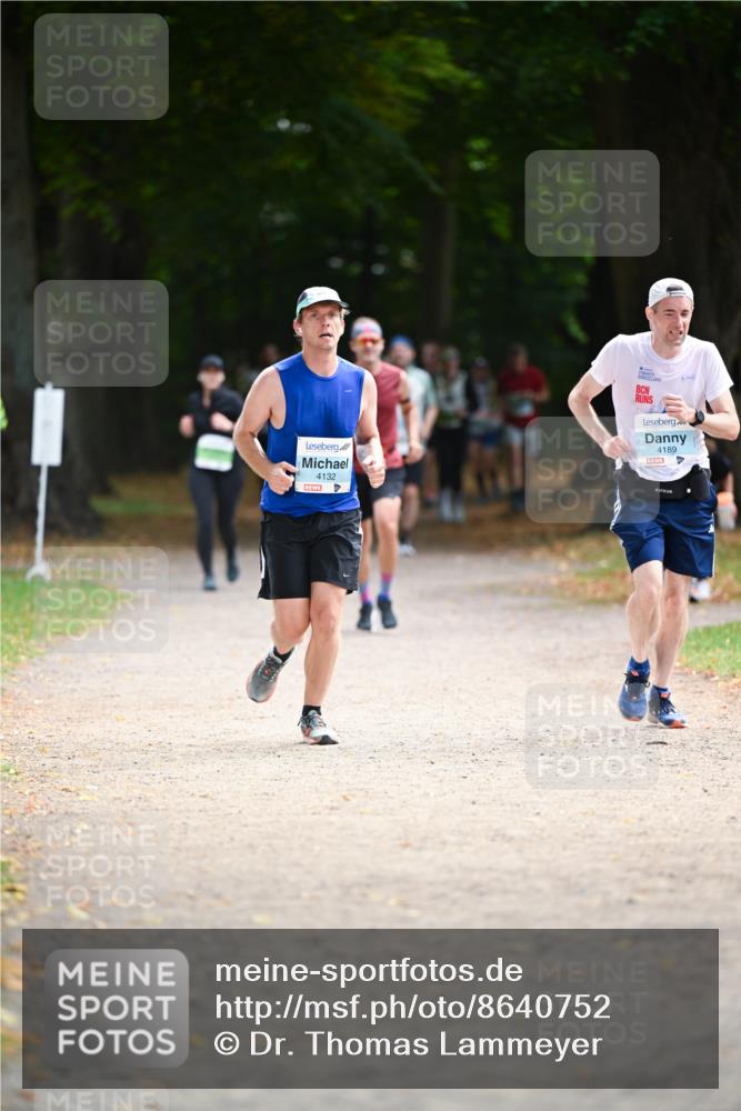 31.08.2025 - 21. Blankeneser Heldenlauf Dr. Thomas Lammeyer http://msf.ph/oto/8640752 31.08.2025 11:01:06 Laufen 4132, 4189 meine-sportfotos.de