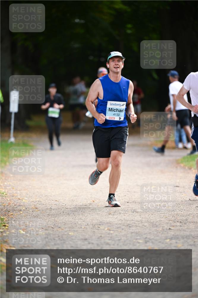 31.08.2025 - 21. Blankeneser Heldenlauf Dr. Thomas Lammeyer http://msf.ph/oto/8640767 31.08.2025 11:01:08 Laufen 4132 meine-sportfotos.de