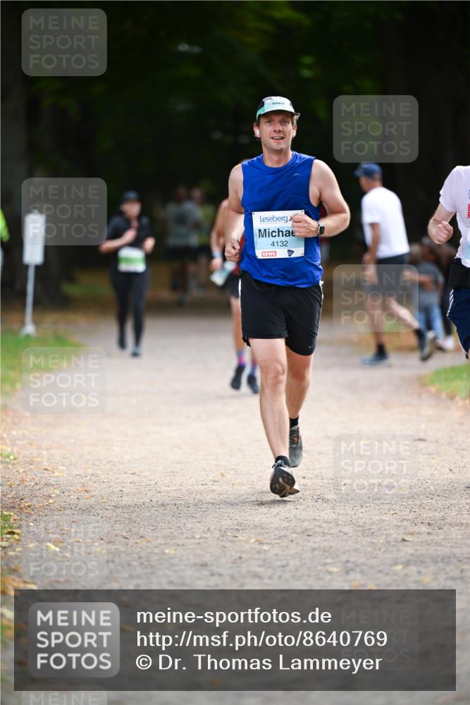 31.08.2025 - 21. Blankeneser Heldenlauf Dr. Thomas Lammeyer http://msf.ph/oto/8640769 31.08.2025 11:01:08 Laufen 4132 meine-sportfotos.de