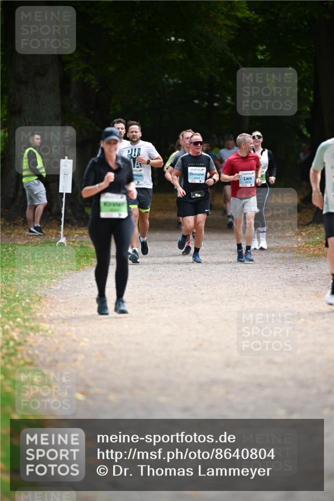 31.08.2025 - 21. Blankeneser Heldenlauf Dr. Thomas Lammeyer http://msf.ph/oto/8640804 31.08.2025 11:01:14 Laufen 021, 4, 4078 meine-sportfotos.de