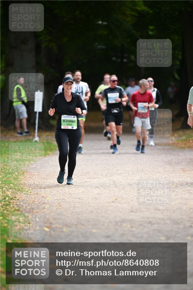 31.08.2025 - 21. Blankeneser Heldenlauf Dr. Thomas Lammeyer http://msf.ph/oto/8640808 31.08.2025 11:01:14 Laufen 3044 meine-sportfotos.de