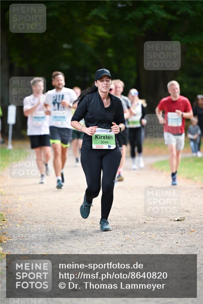 31.08.2025 - 21. Blankeneser Heldenlauf Dr. Thomas Lammeyer http://msf.ph/oto/8640820 31.08.2025 11:01:19 Laufen 3044 meine-sportfotos.de