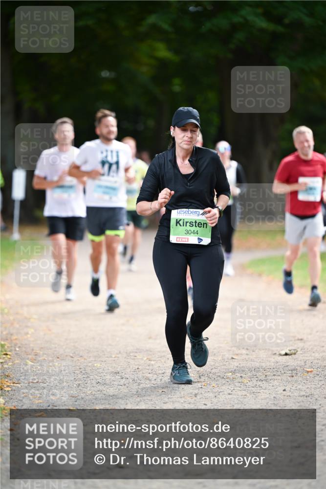 31.08.2025 - 21. Blankeneser Heldenlauf Dr. Thomas Lammeyer http://msf.ph/oto/8640825 31.08.2025 11:01:19 Laufen 3044 meine-sportfotos.de