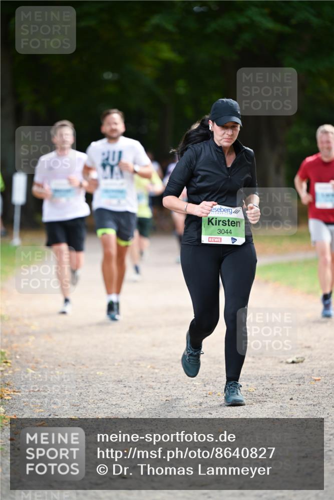 31.08.2025 - 21. Blankeneser Heldenlauf Dr. Thomas Lammeyer http://msf.ph/oto/8640827 31.08.2025 11:01:19 Laufen 201, 3044 meine-sportfotos.de