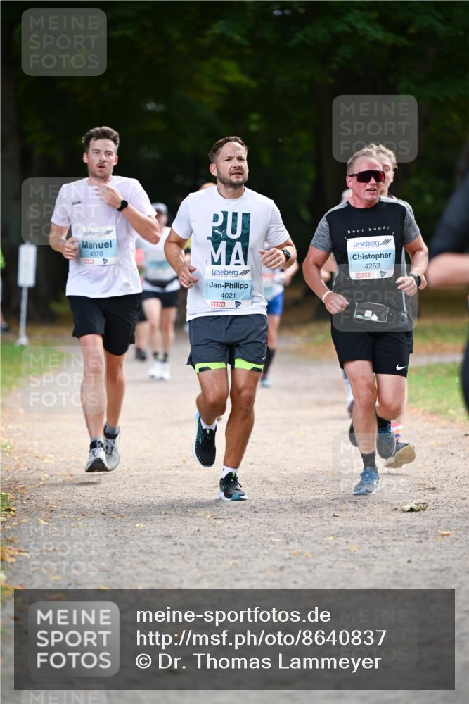 31.08.2025 - 21. Blankeneser Heldenlauf Dr. Thomas Lammeyer http://msf.ph/oto/8640837 31.08.2025 11:01:21 Laufen 4370, 4021, 4253, 4 meine-sportfotos.de