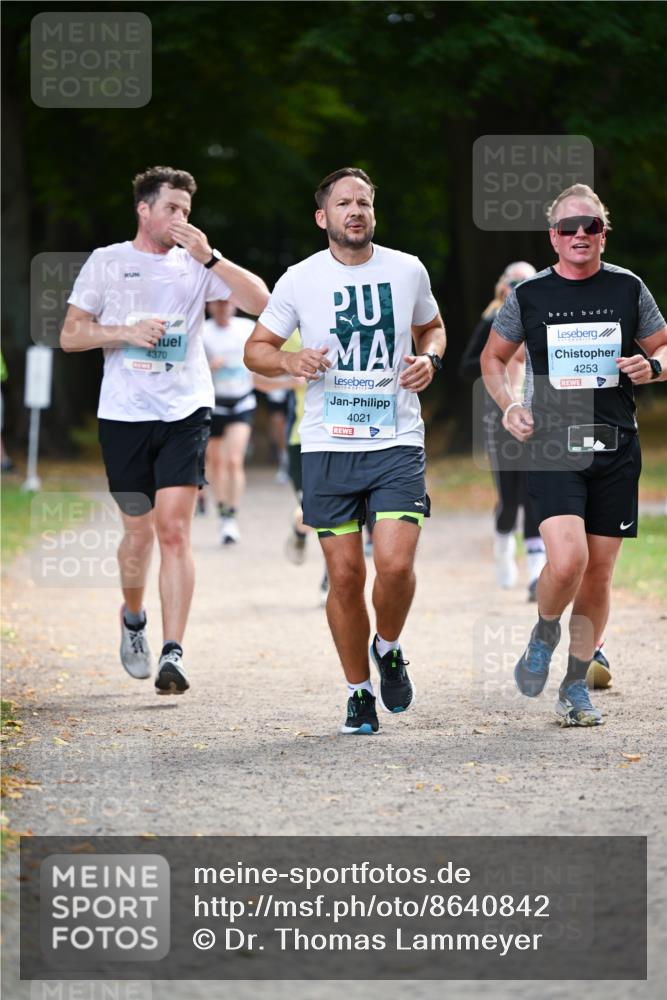 31.08.2025 - 21. Blankeneser Heldenlauf Dr. Thomas Lammeyer http://msf.ph/oto/8640842 31.08.2025 11:01:21 Laufen 4370, 4021, 4253 meine-sportfotos.de