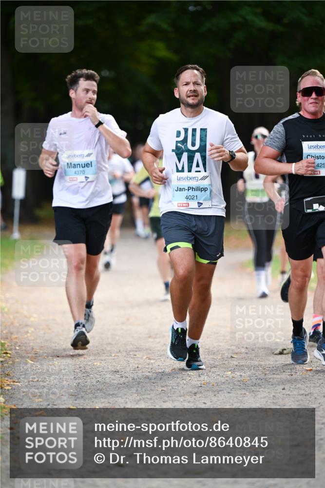 31.08.2025 - 21. Blankeneser Heldenlauf Dr. Thomas Lammeyer http://msf.ph/oto/8640845 31.08.2025 11:01:21 Laufen 4370, 4021, 425 meine-sportfotos.de