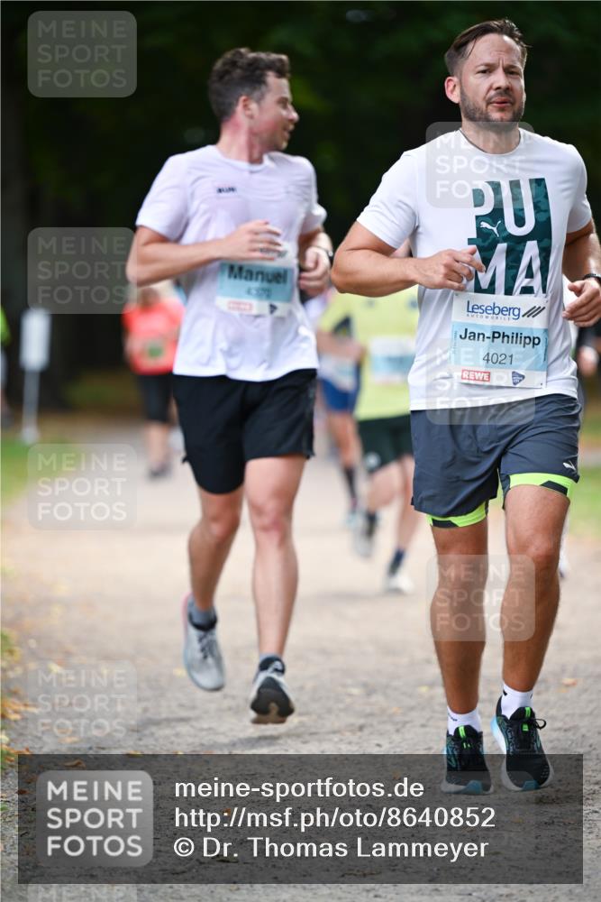 31.08.2025 - 21. Blankeneser Heldenlauf Dr. Thomas Lammeyer http://msf.ph/oto/8640852 31.08.2025 11:01:23 Laufen 4370, 4021 meine-sportfotos.de