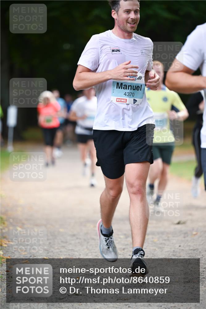 31.08.2025 - 21. Blankeneser Heldenlauf Dr. Thomas Lammeyer http://msf.ph/oto/8640859 31.08.2025 11:01:23 Laufen 4370, 72 meine-sportfotos.de
